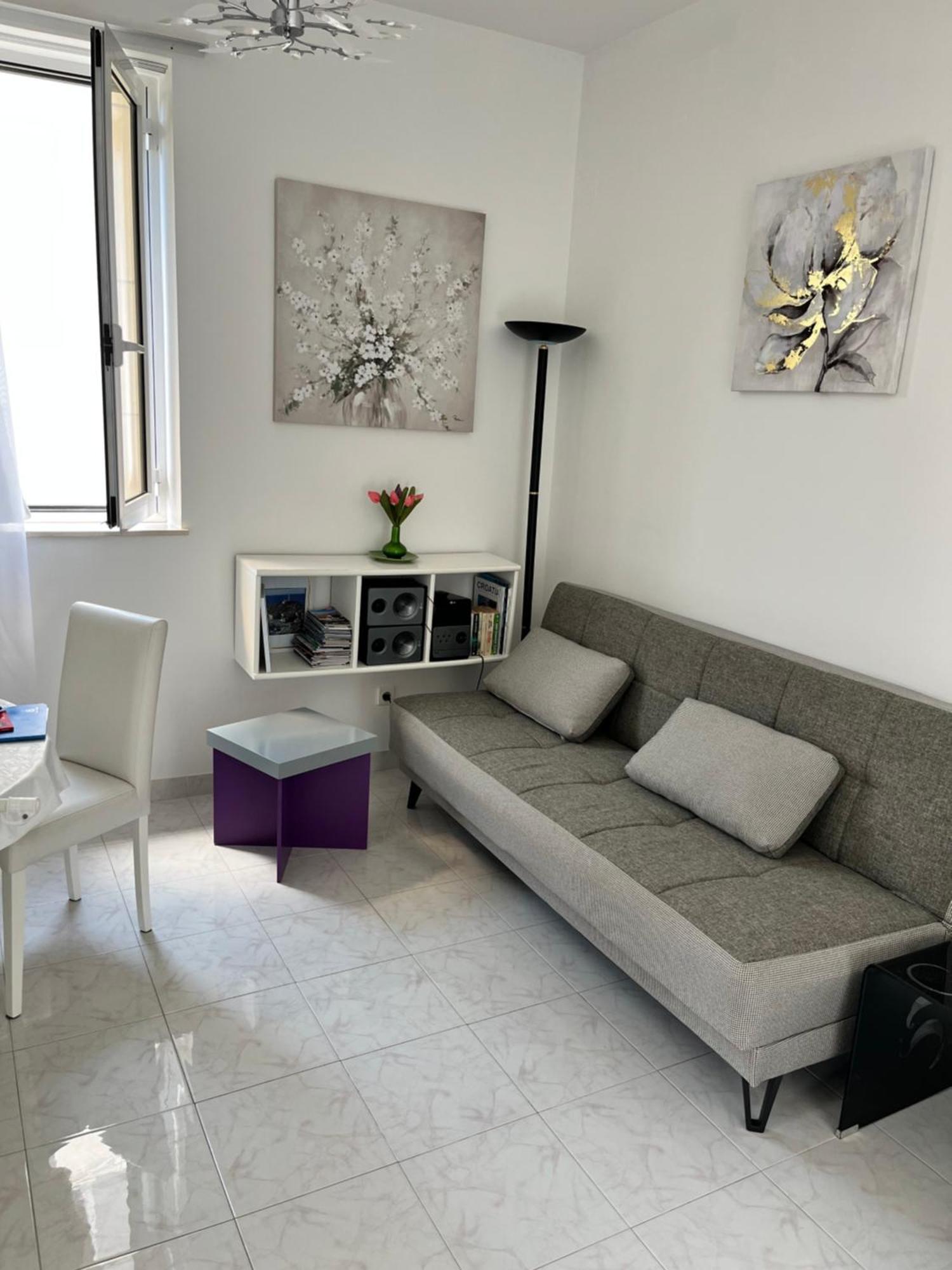 Concordia Apartment *